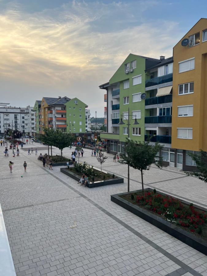 Stan Na Dan Viktor-Lukavica Appartement SJJ Buitenkant foto